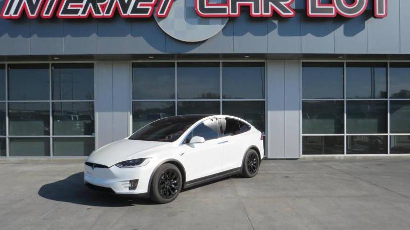 TESLA MODEL X 2017 5YJXCAE28HF058098 image